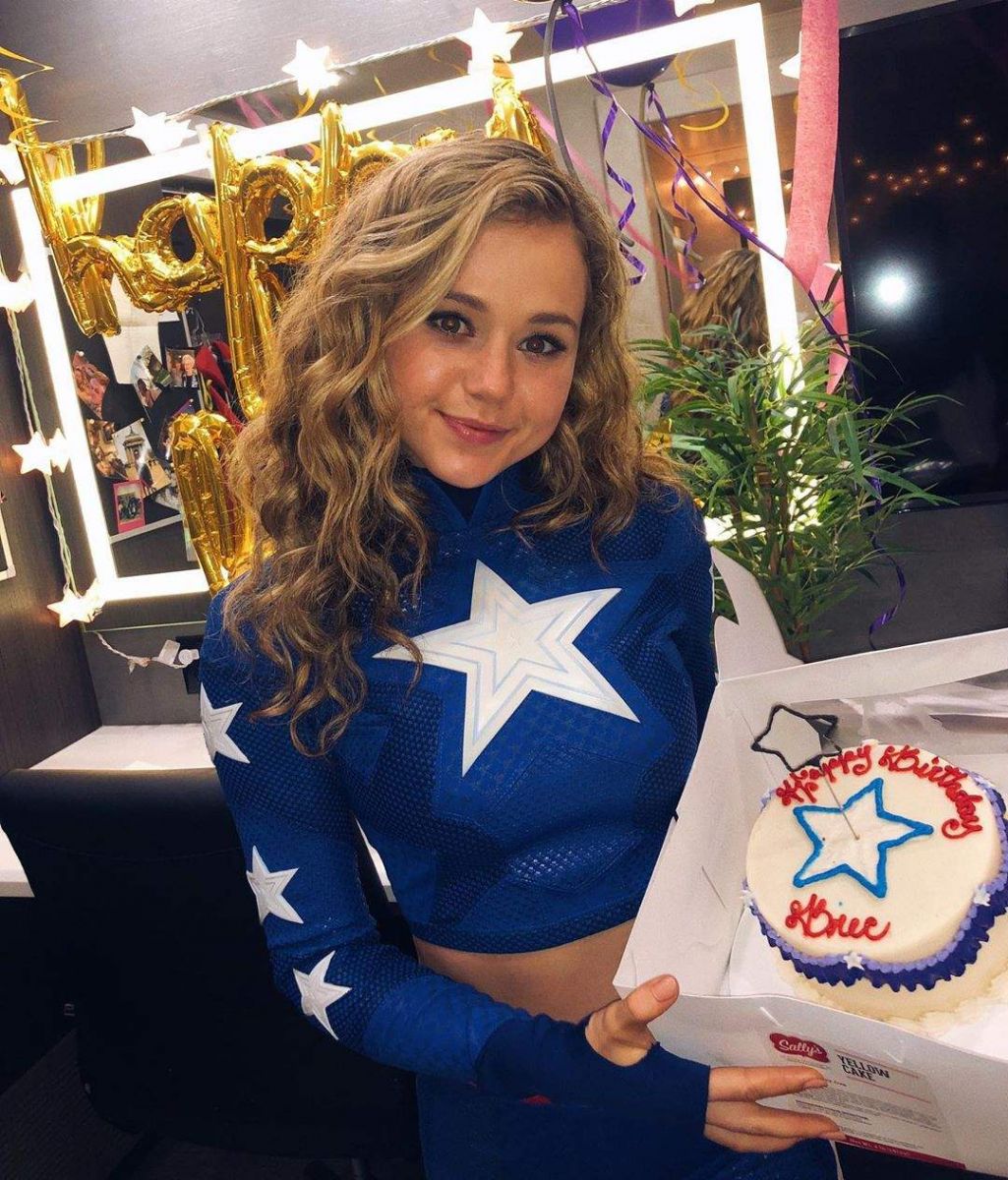 brec bassinger stargirl