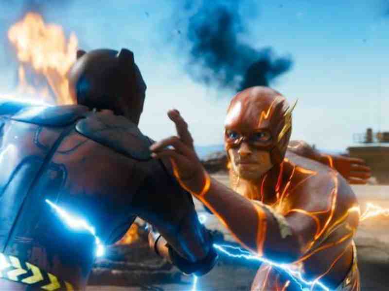 Trailer de The Flash revela emocionantes viagens no tempo e o retorno de Batman